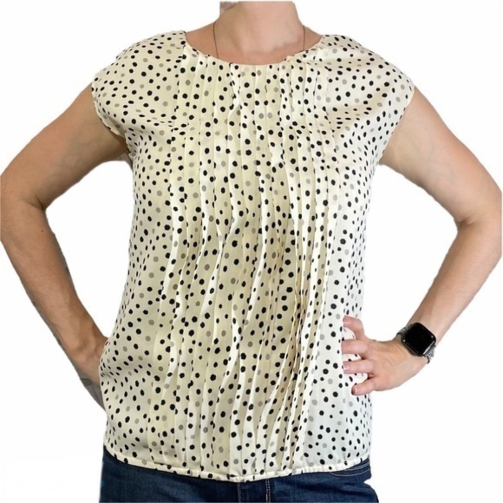 LOFT Cream Pleated Starbust Sleeveless Blouse XS